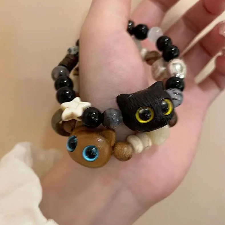 Косплей Ins нишевый дизайн, черный тканый браслет с мультяшным котенком для пар, чтобы подарить в подарок своей девушке ~