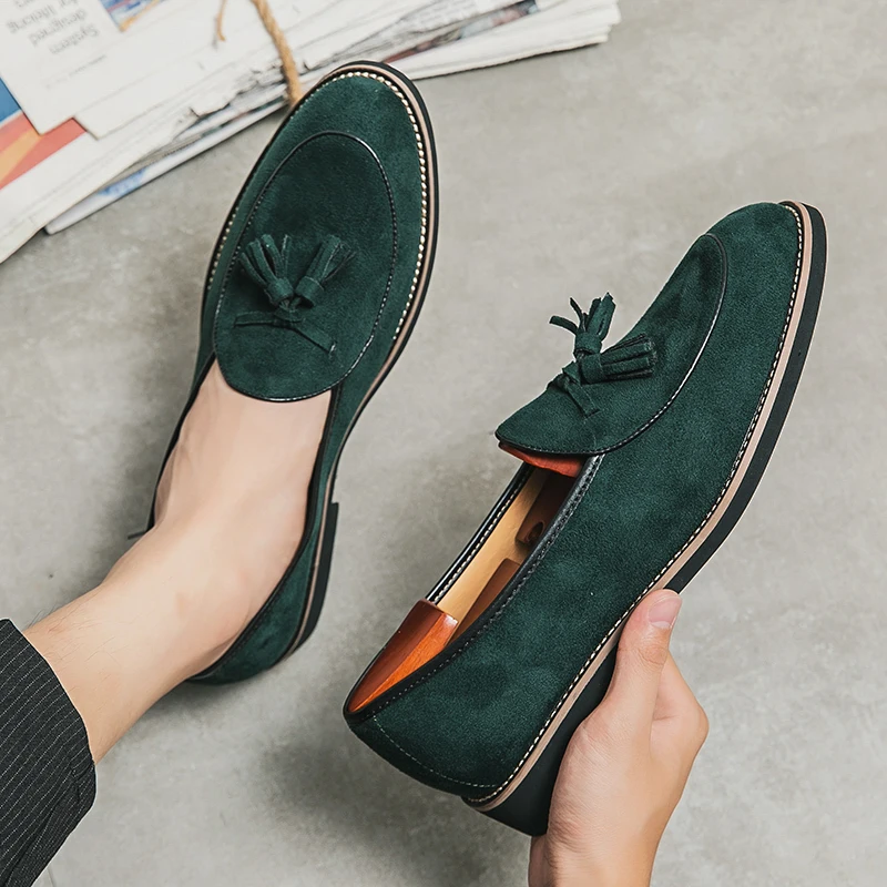 Tassel Loafers Slip-On Loafers Men\'s Casual Mules Shoes Suede Driving Shoes Fashion Mens Moccasins Pointed Banquet Social Shoes