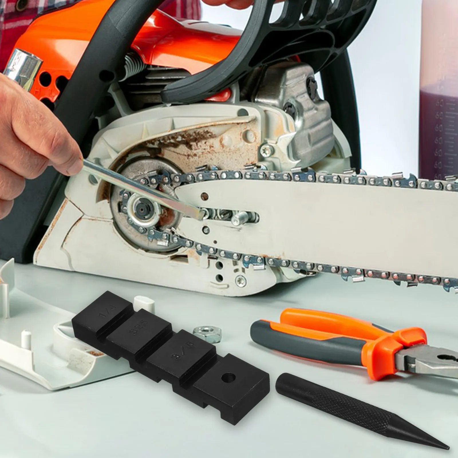 1Set Compact Chainsaw Chain Breaker Tool Kit Heavy Duty Metal Construction for Gas Chainsaw Chain Repair Portable Field Workshop