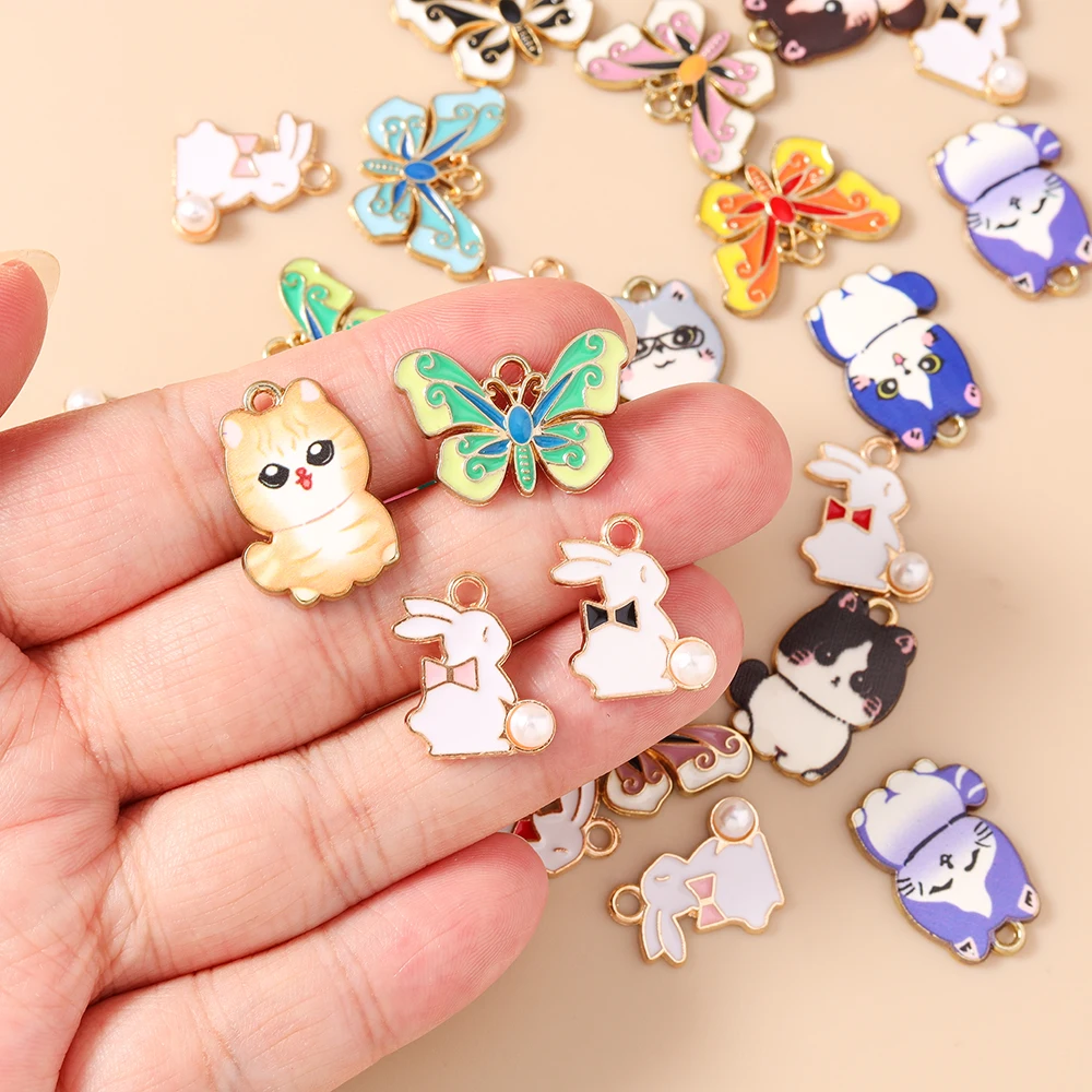 20 Stück Cartoon-Tier-Charms, Emaille-Katzen-, Hasen- und Schmetterlings-Charms, Anhänger für die Schmuckherstellung, Halsketten, Ohrringe, DIY-Bastelbedarf – Detail 2