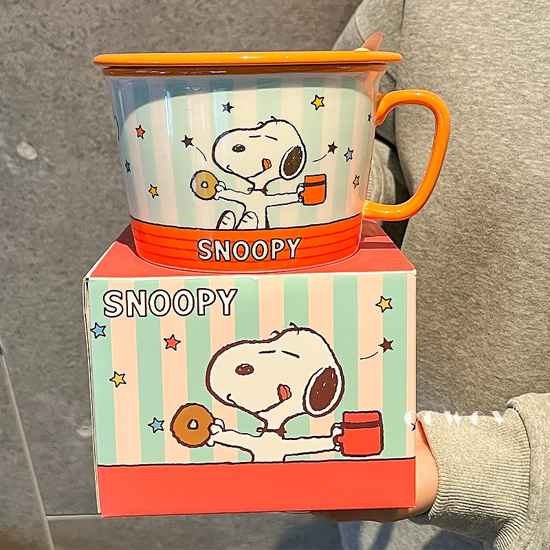 2025 Echte Peanuts Karakter Snoopy Co-Branded Grote Capaciteit Keramische Instant Noodle Bowl Rijstkom Met Handvat Aanwezig Nieuw