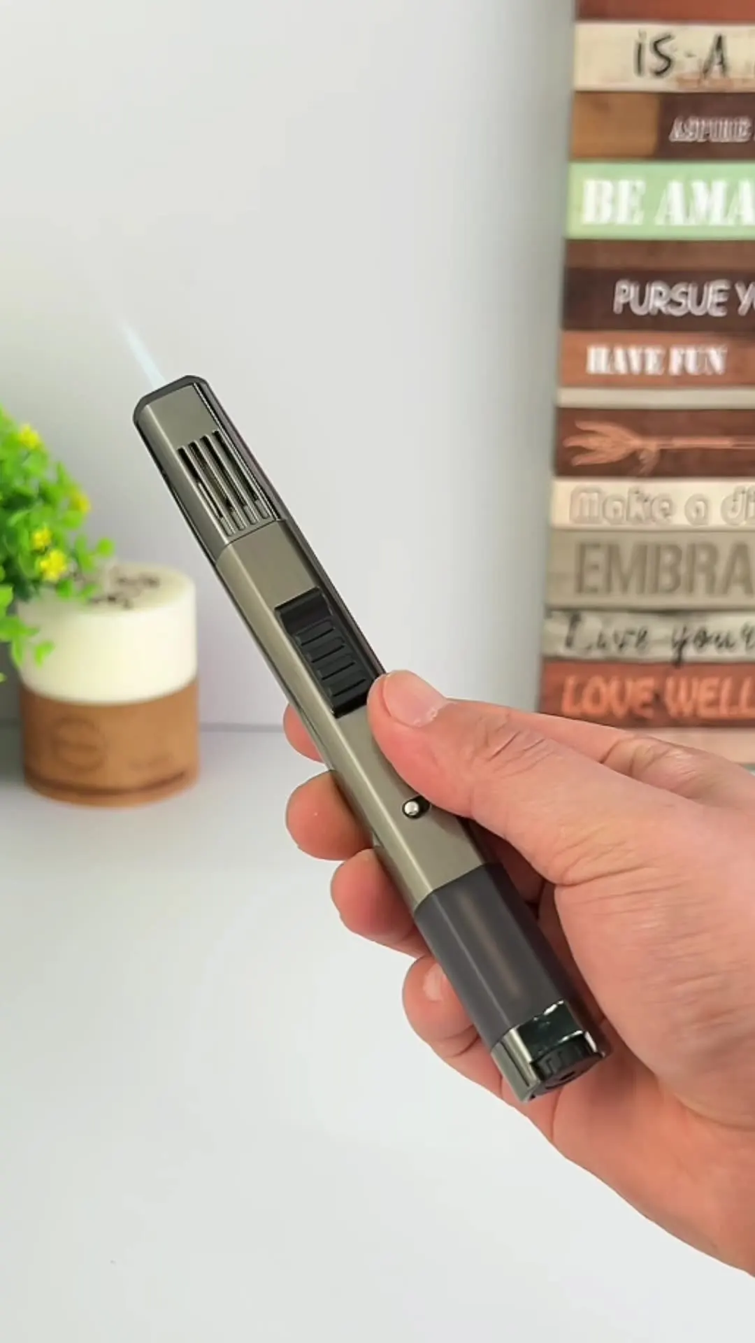 

The New Portable Jobon Windproof Straight Forward Lighter Features A Safety Lock Design And a Visible Transparent Air Chamber