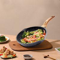 Black 20cm Plastic Aluminium Iron Shallow Frying Pan Uncovered Non-Stick Frying Pan For Stir-Frying Pan-Frying And Homes Hotel