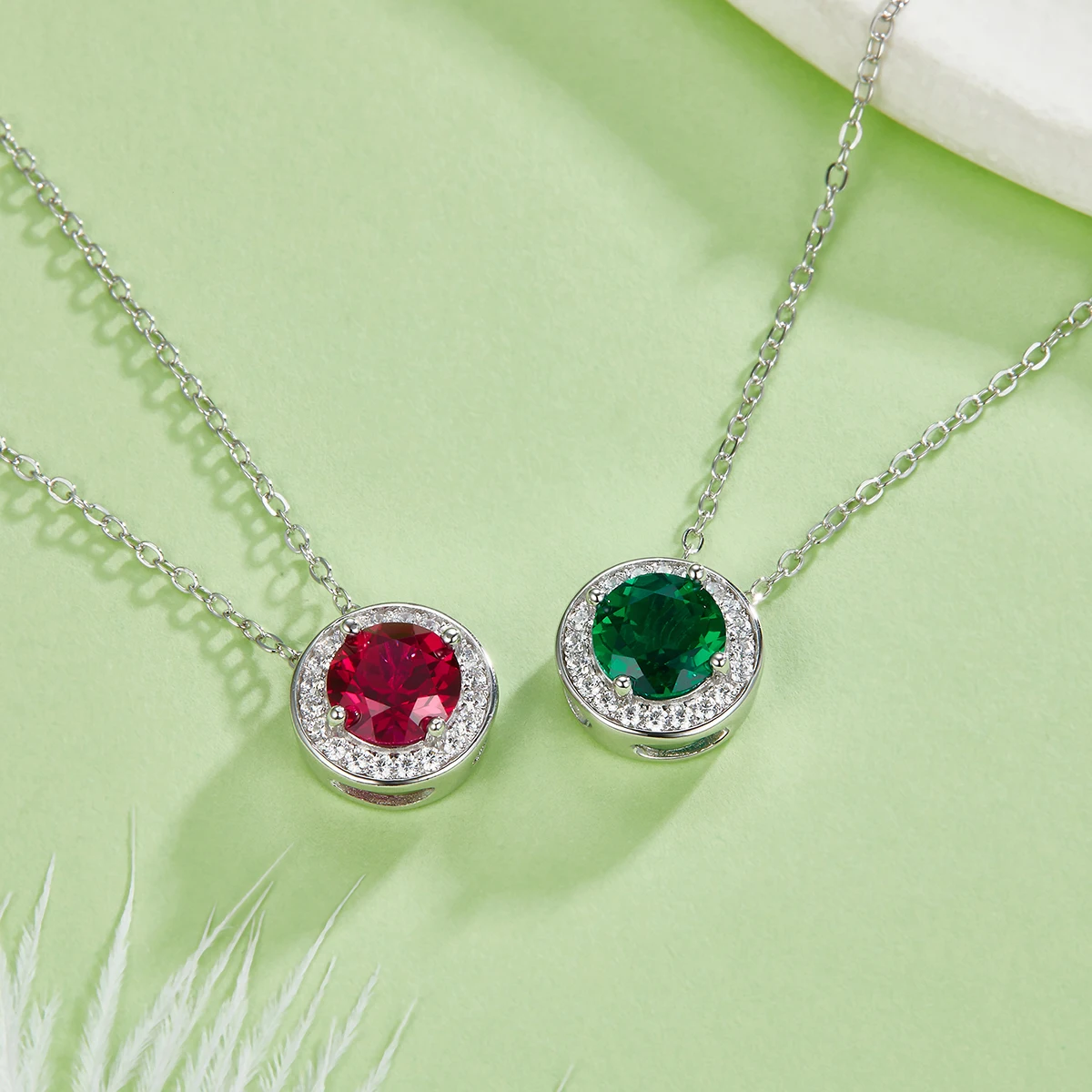 

S925 стерлингового серебра индивидуальный дизайн круглый 0,3 карата культивированный рубин изумрудный кулон изысканное модное женское ожерелье