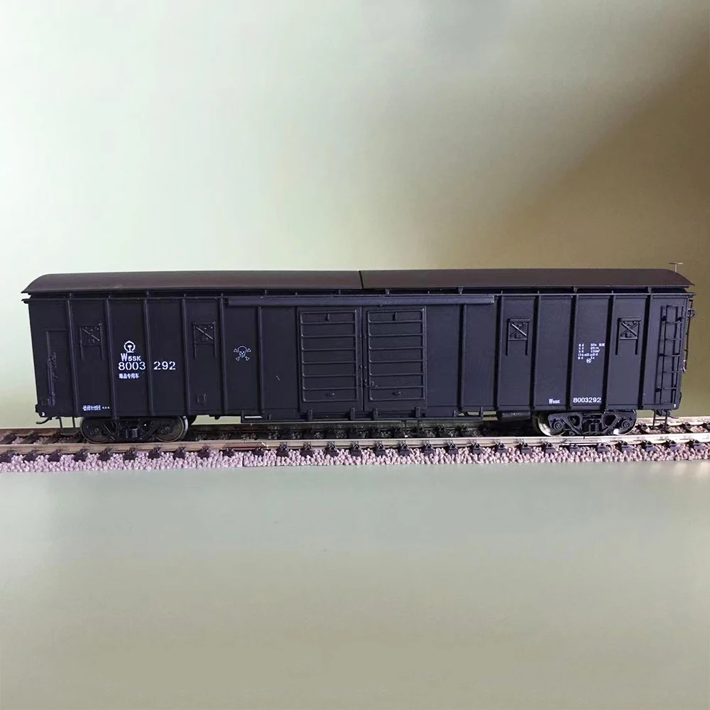 HO 1/87 China Railway W5SK Train Model Dangerous Toxic Chemicals Transport Boxcar Train Toy