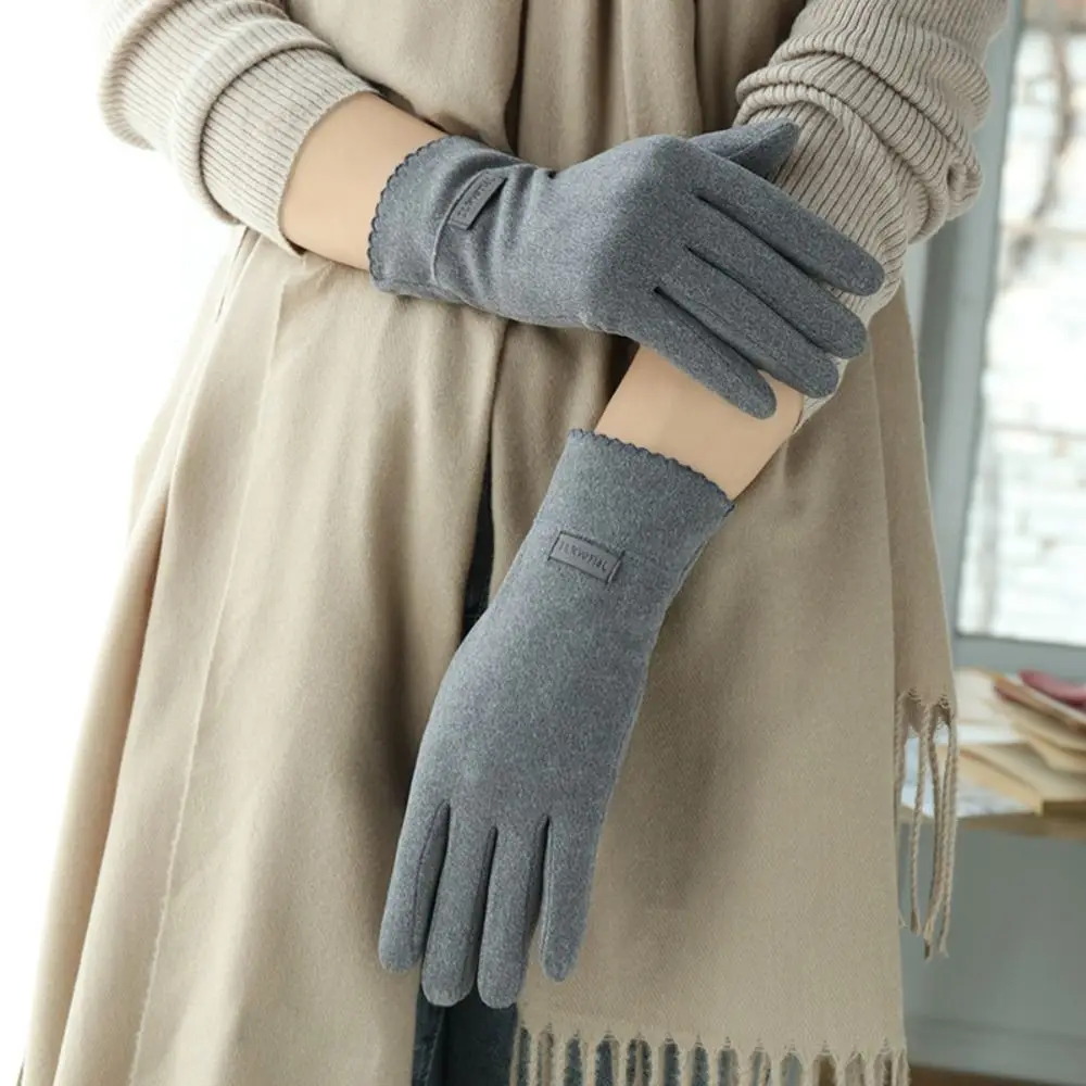 

Thickened Women Suede Velvet Gloves Solid Color Full Finger Touch Screen Gloves Windproof Keep Warm Winter Mittens Ladies