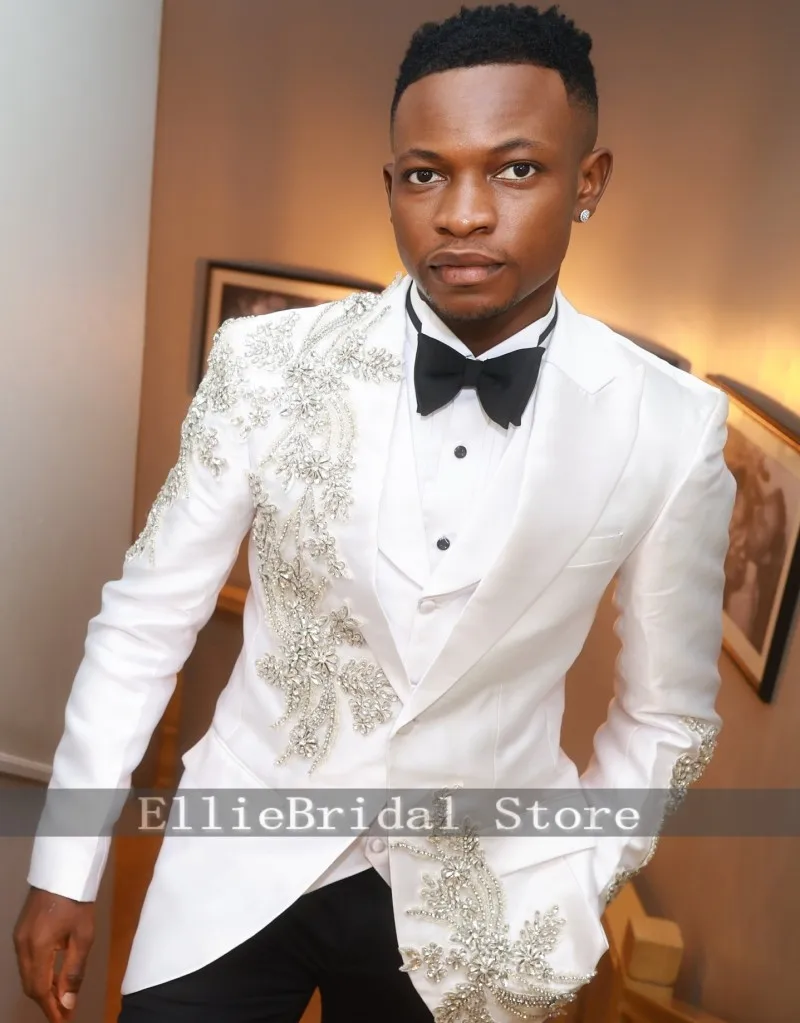 White Gentlman Wedding Blazer Dress 2026 Luxury Rhinestones Men Suits Groom Tuxedos Pants Man Prom Blazer Customized