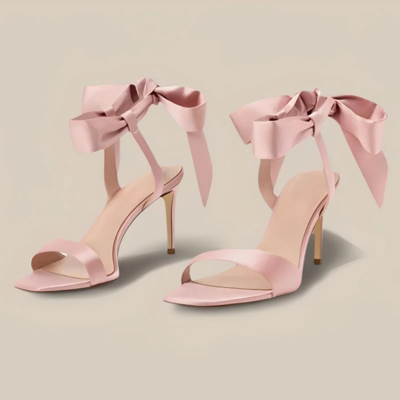 

Милые атласные босоножки на каблуке с ремешком на щиколотке и бантом, женские летние элегантные модные вечерние модельные туфли на высоком каблуке с квадратным открытым носком