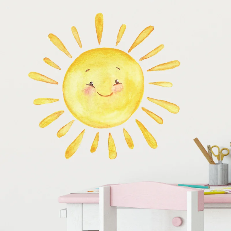Sticker mural auto-adhésif blanc avec expression faciale timide dessinée à la main et rayons de soleil allongés