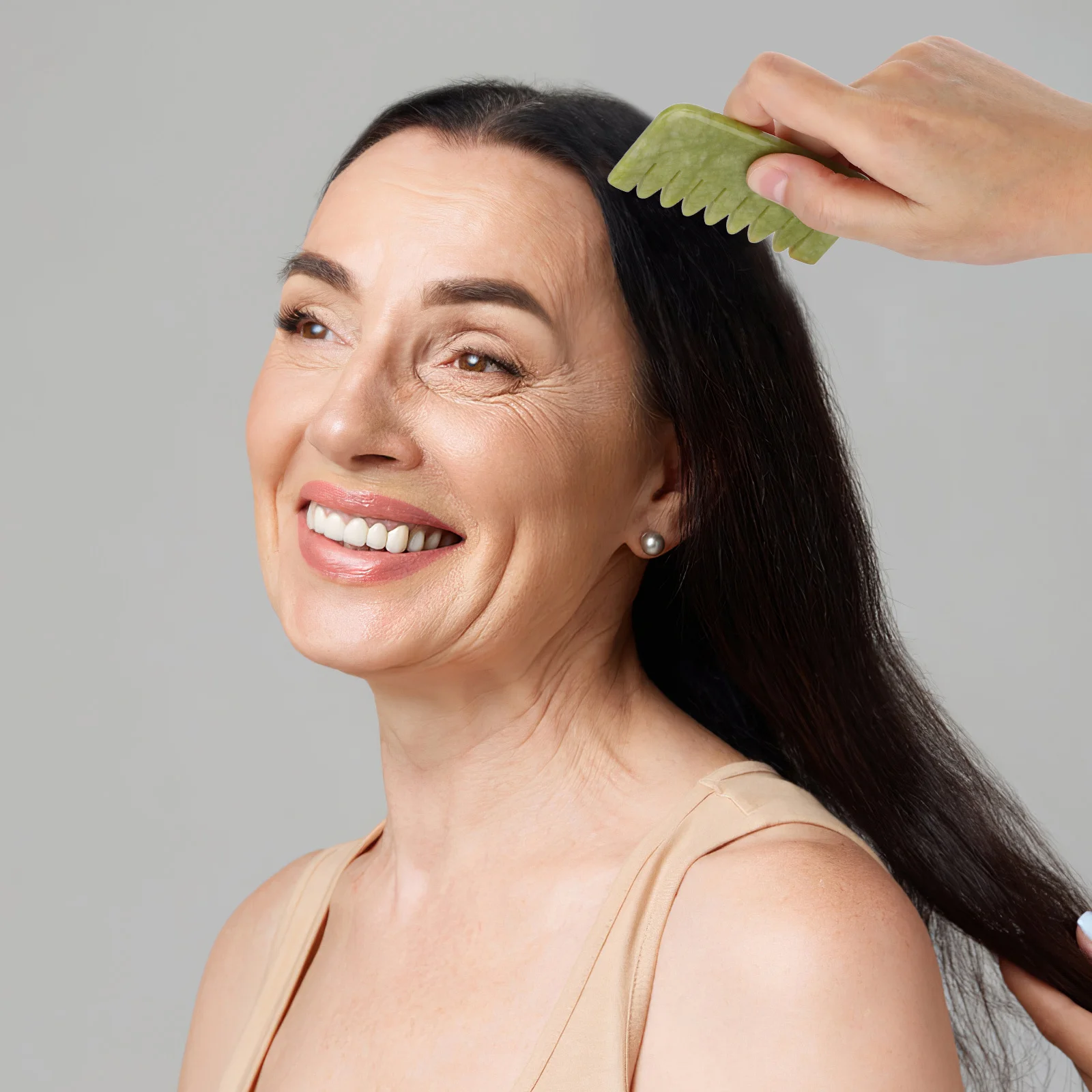 

2pcs Jade Head Massage Combs Scalp Massager Portable Gua Sha Scraping Combs Anti-Hair Loss For Blood Circulation Relief Headache