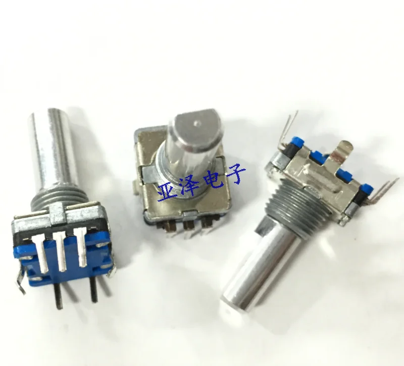 2PCS/LOT Taiwan EC11 encoder shaft length of about 18MM rotary reset switch detection switch