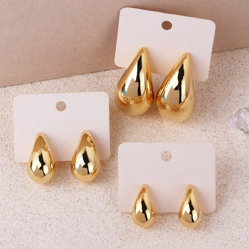 Vintage Gold Color Waterdrop Stud Earrings for Women Fashion Metal Glossy Thick Chunky Teardrop Earrings Jewelry Gifts