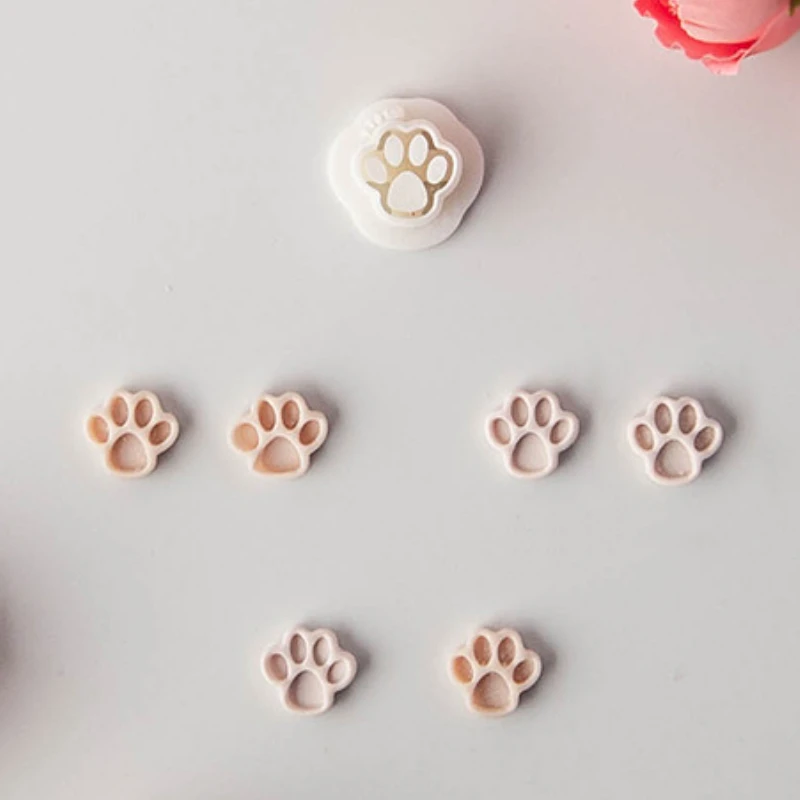 Cute Cartoon Paw Print Clay Cutter Animal Dog Cat Paw Print Polymer Clay Embossing Cutter for Clay Earring Jewelry Molds Tools