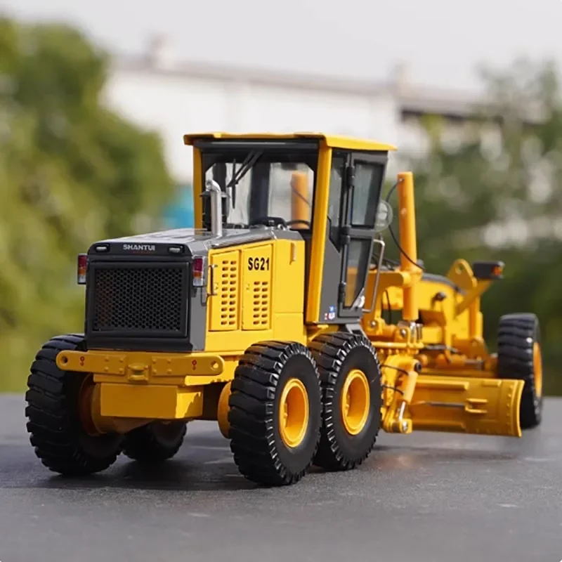 1:35 Shantui SG21-3 Diecast Motor Grader Model, Construction Equipment Miniature for Office, Adult Gift, Toys Finished Ornaments
