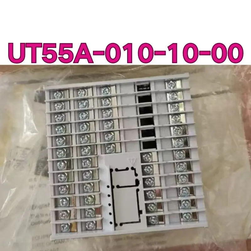 New UT55A-010-10-00 temperature controller in stock for quick delivery