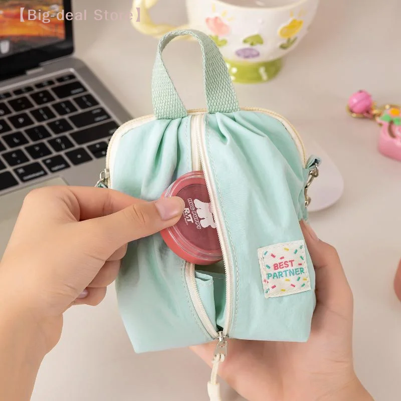 Picture 4: Portable Mini Sanitary Napkin Storage Bag Discreet Menstruation Towel Pouch Student Travel Monthly Period Essentials Organizer