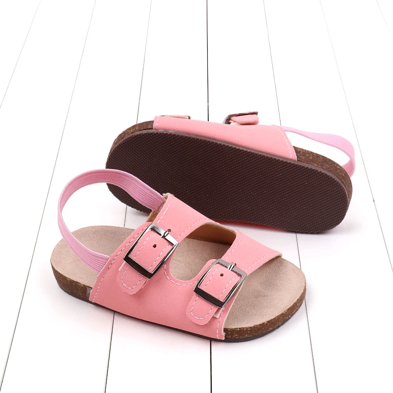 أحذية أطفال عصرية جديدة لعام 2025 صندل صيفي عالي الجودة للأولاد والبنات حديثي الولادة من عمر 0 إلى 18 شهرًا أحذية للأطفال الرضع BCS3129