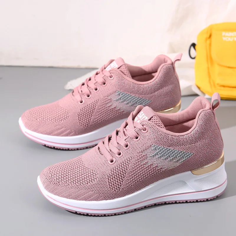 2024 Damenschuhe Sommer neue Mode Freizeit schuhe erhöhen dicke Sohlen bequeme atmungsaktive Mesh Sneakers Damenschuhe