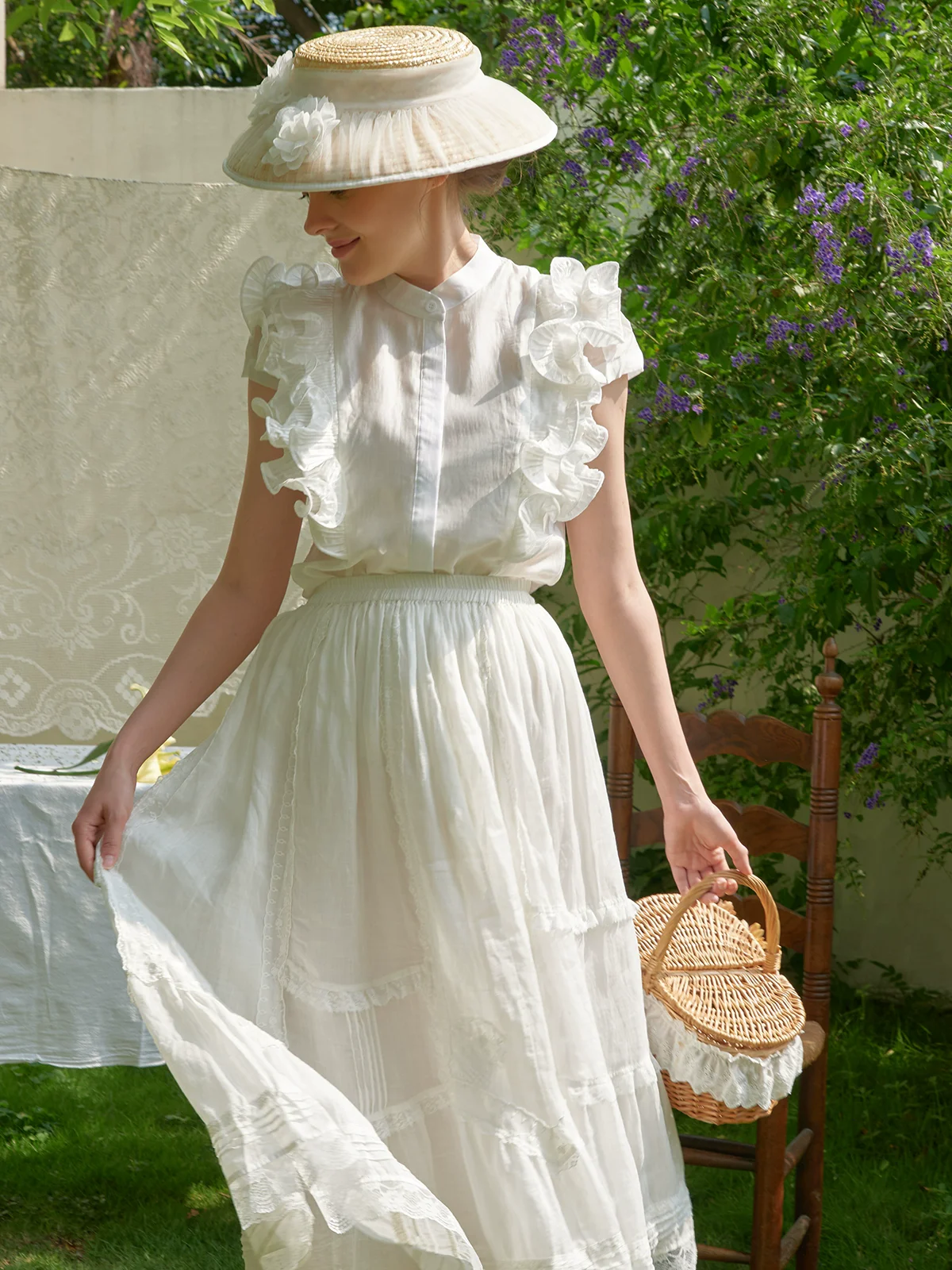 

Spring Summer Women Fitted French Short Sleeve Top with Fringe Cuffs, Round Neckline, Fresh Pearl White Shirts/Blouses