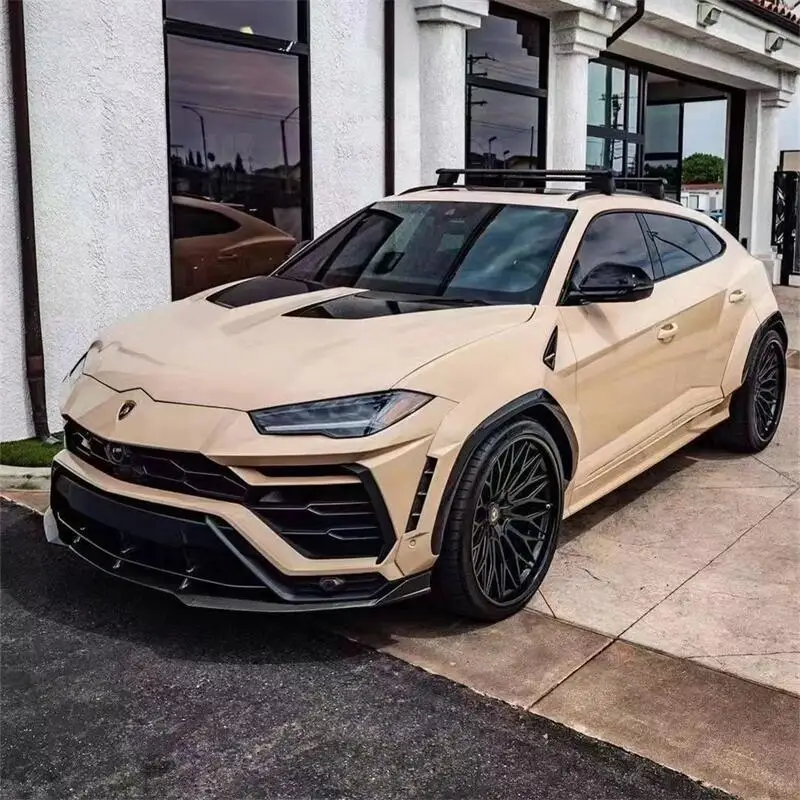 

Suitable for Retrofitting and Upgrading the 1016 Style Carbon Fiber Front Diffuser For Lamborghini URUS