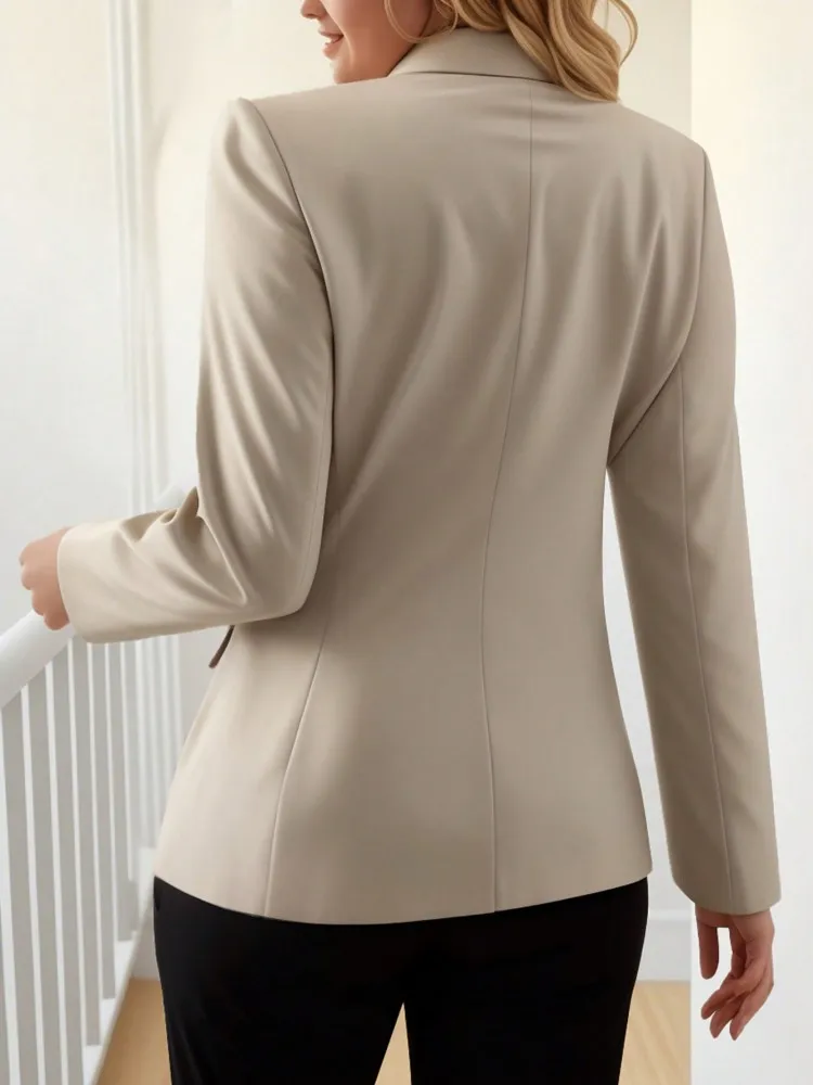 Damska, dopasowana marynarka do biura, plus size, zapinana na jeden guzik, z kieszeniami, beżowa, bordowa, zimowa, modna, do pracy, prosta, codzienna marynarka.