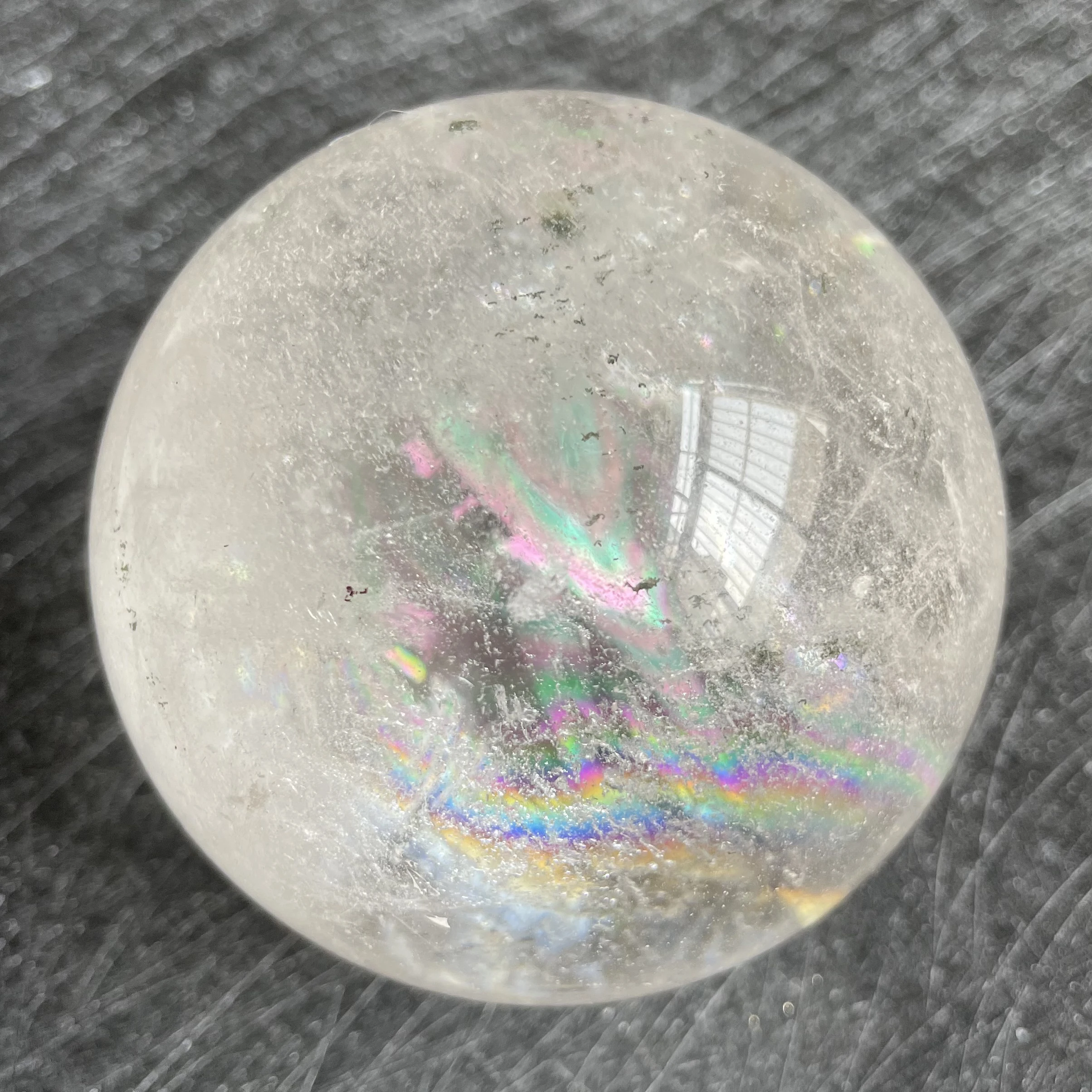 568g Natural Stone Clear Quartz Crystal Ball Rainbow Sphere Polished Rock Reiki Healing C8