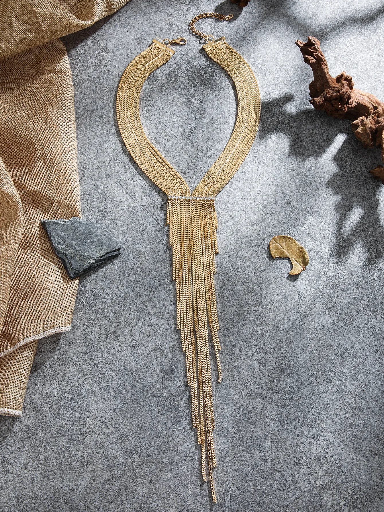 Fashion Elegant Gold Layered Chain Tassel Statement Necklace Y-shaped Fringe Collar Jewelry for Women Evening Party view 3