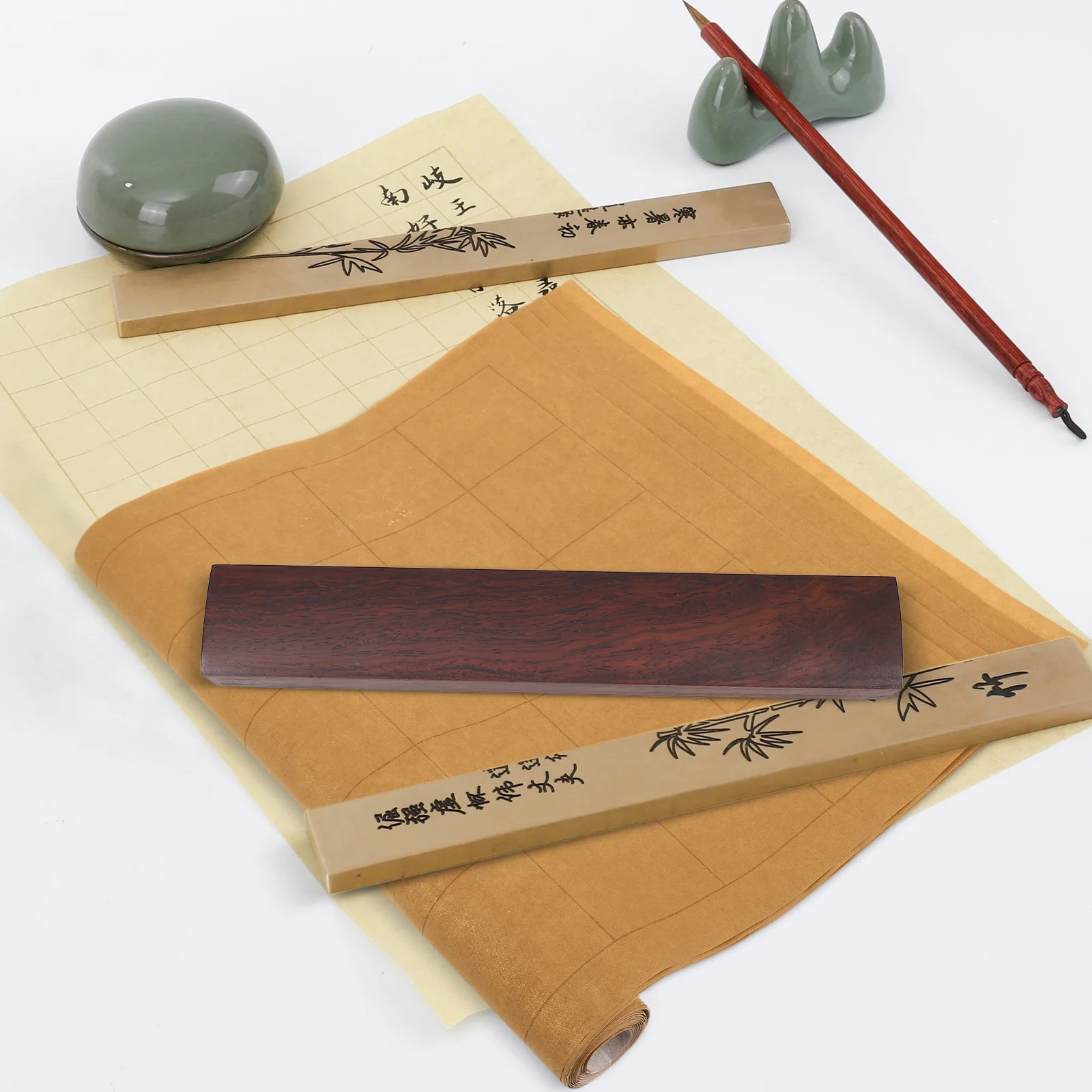 

2 Pcs Chinese Paperweight Ordinary Artistic Calligraphy Wood Desktop Decoration