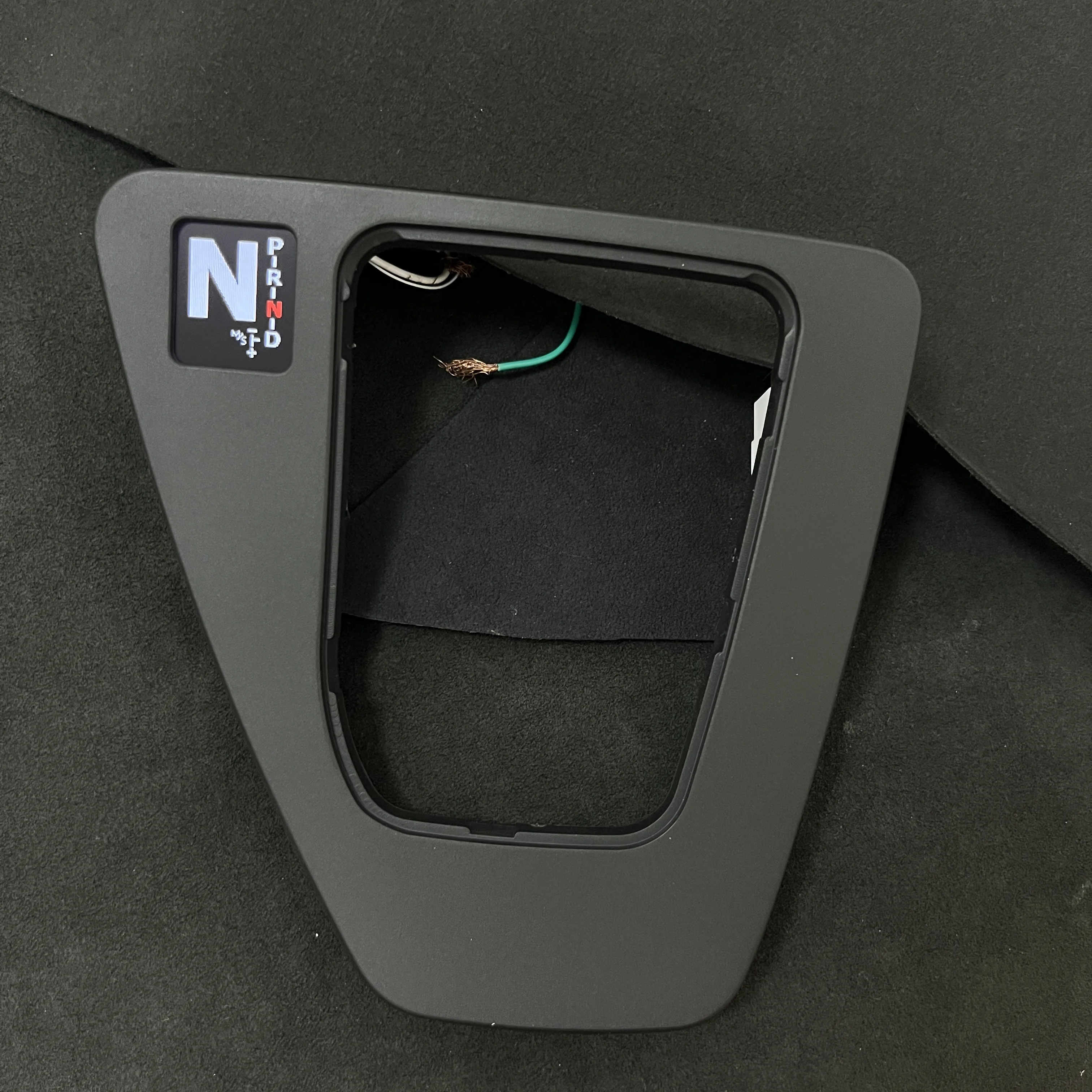 LED Shift Handball LCD Display for BMW E90 E91 E92 E93 Left Steering Wheel Modification Suitable for Car Shift Gear Panel