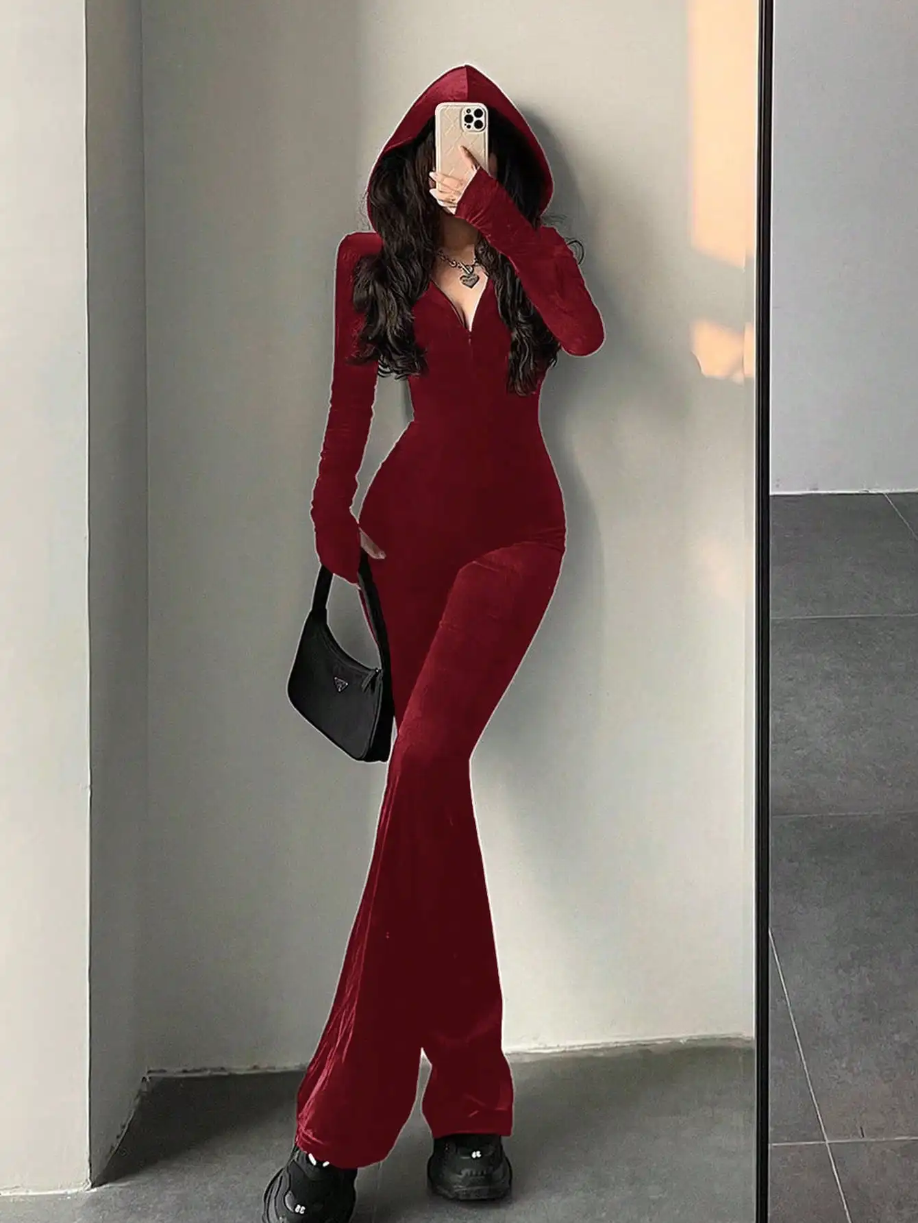Elegant Burgundy Long-Sleeve Hooded Bodycon Jumpsuit. S0c757c45434d4a5598ac3825aff0e71cr