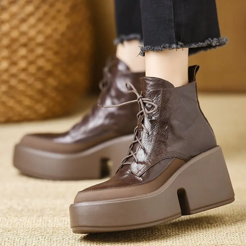 Herbst-Winter Damenstiefel 2026 Warme Dicksohlen-Knöchelstiefel Retro Schnürstiefel mit spitzer Zehenpartie Kurze Booties Weiche Bequeme Damenschuhe