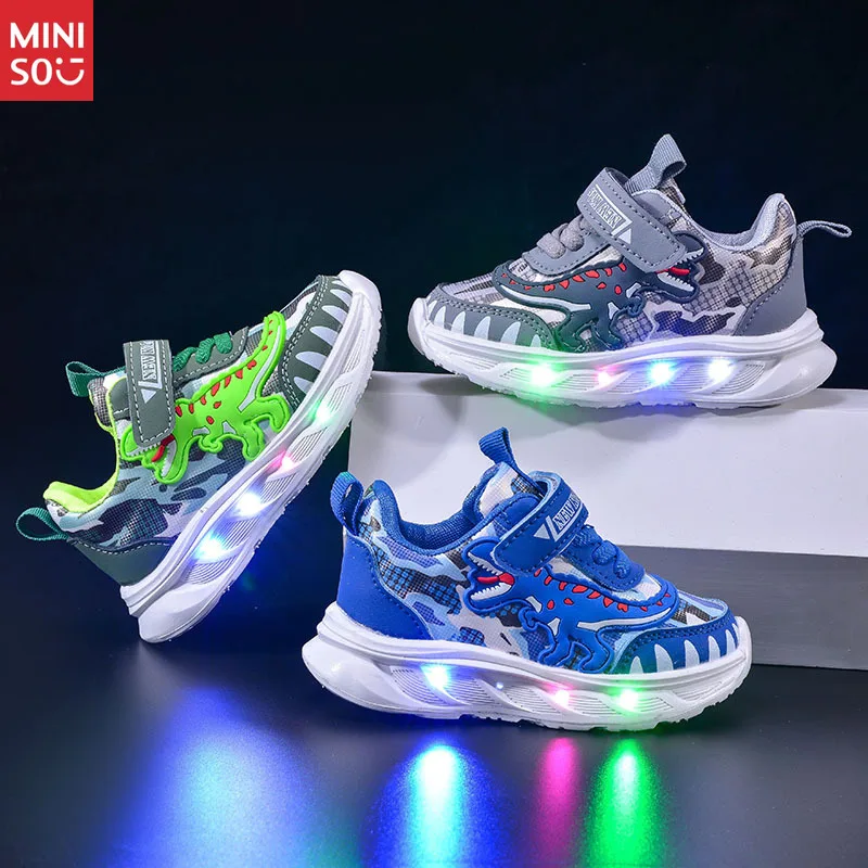 

Miniso 2024, весенние новые кроссовки с изображением динозавра для мальчиков, кожаные туфли для папы с подсветкой для малышей