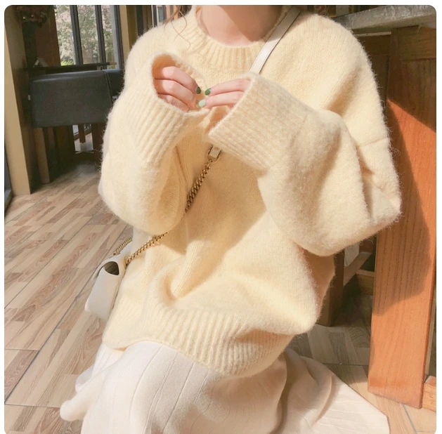 

Женский свитер 2025, осень/зима, новые пуловеры с круглым вырезом, модный однотонный свободный повседневный вязаный топ с длинными рукавами