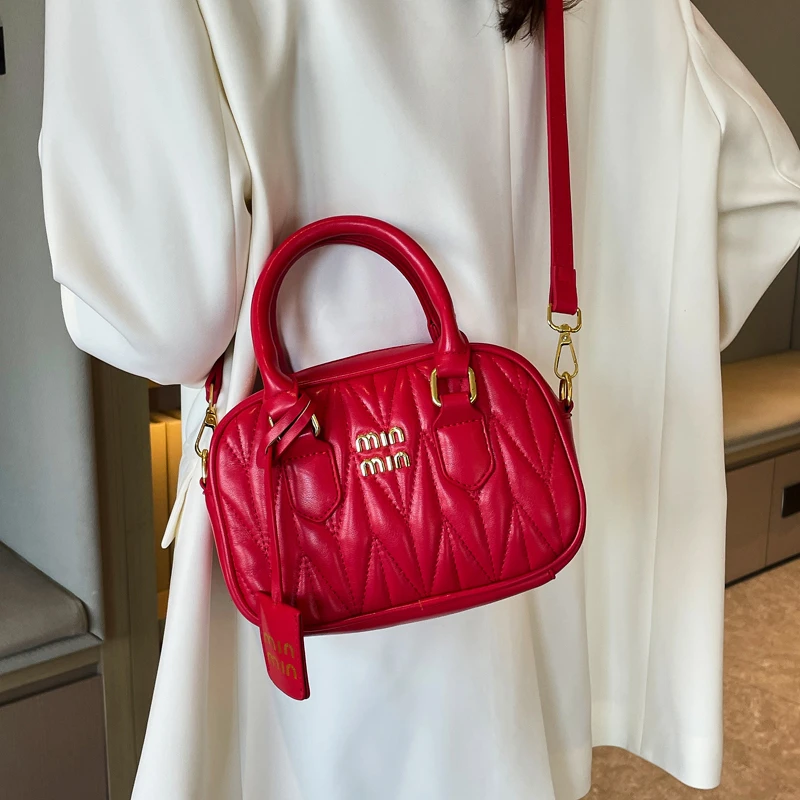 

Elegant Ladies Leather Shoulder Bag Crossbody Messenger Tote Handbag By Famous Designer Luxury Brand For Classic Style