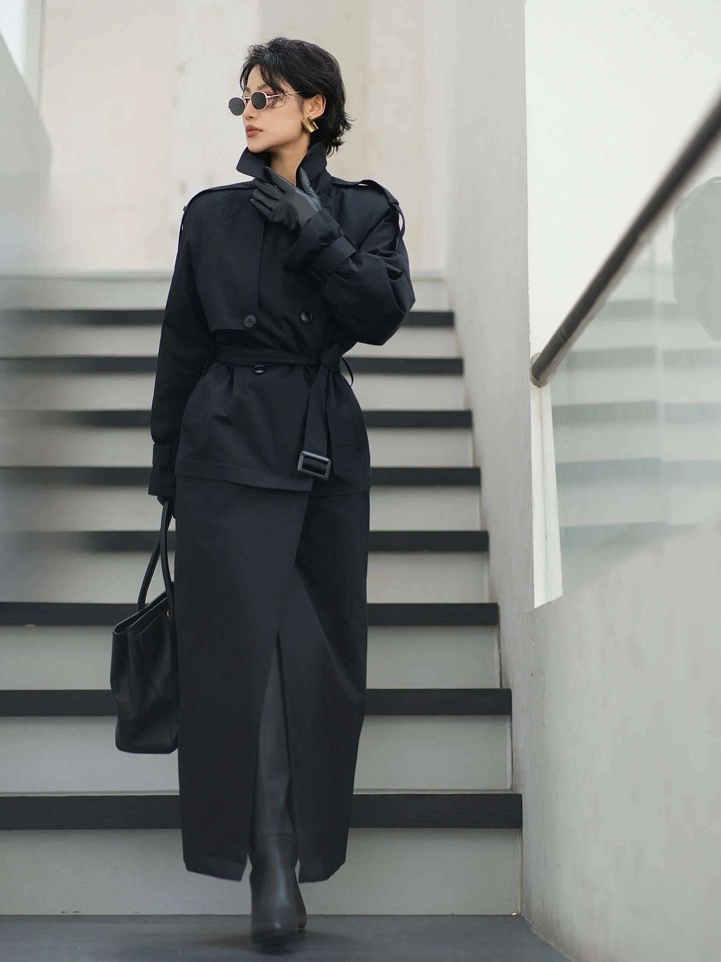 

Elegant Women's Goose down Jacket Removable Waist Cinch Flip Collar Windbreaker Coat Long And Short Styles Available