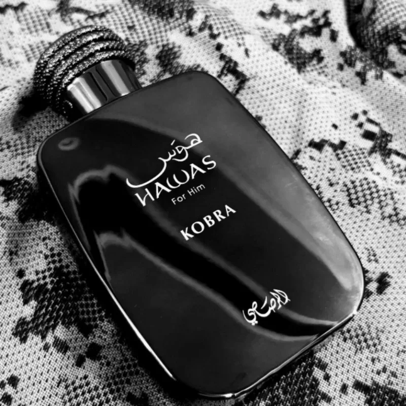 100 مل للجنسين أو دو برفوم يدوم طويلاً، رائحة شرقية خشبية طازجة، عطر خفيف أنيق، مثالي لتاريخ المكتب والارتداء اليومي