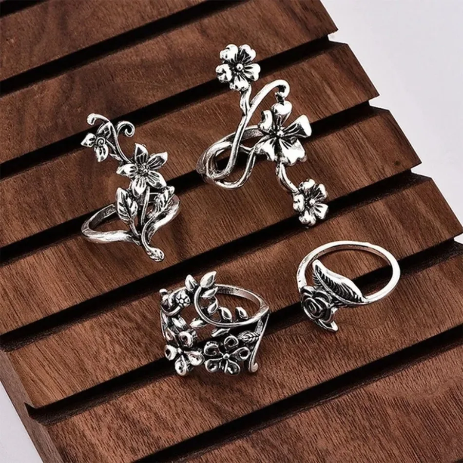 4 Pieces/set Popular Retro Fashion Personalized Engraving Rose Ancient Hollow Flower Vine Leaf Ring Group