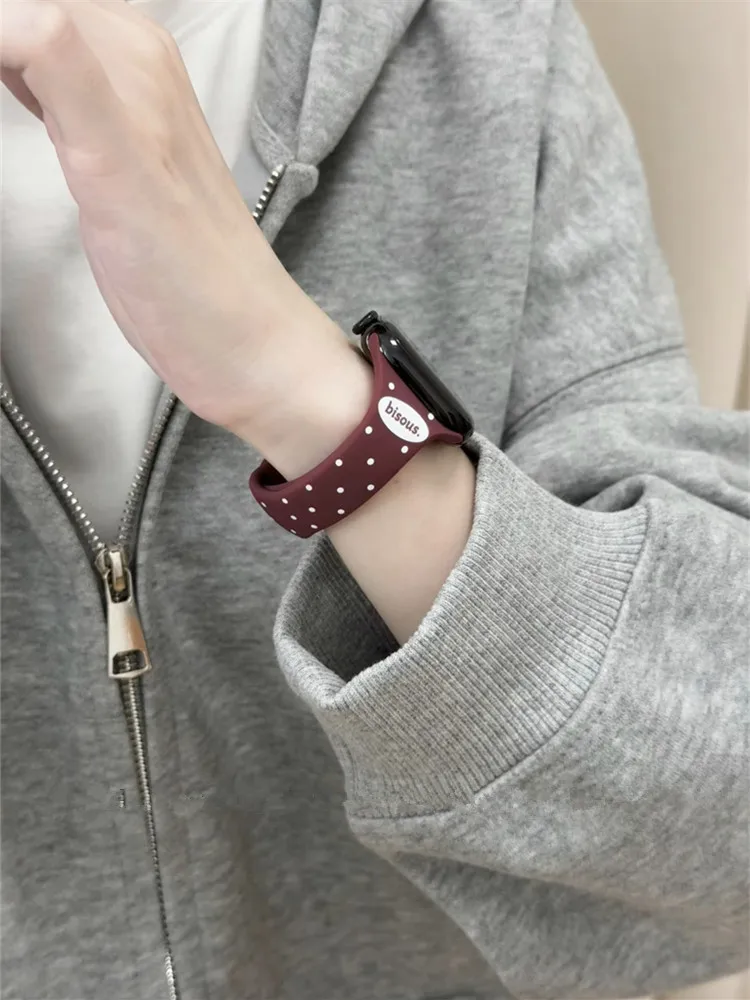 Polka Dot Slim Silicone Band for Apple Watch 38 42 40 44 41 45mm 49Ultra Soft Printed Angled Cut Strap for iWatch S12 11 10 9 8