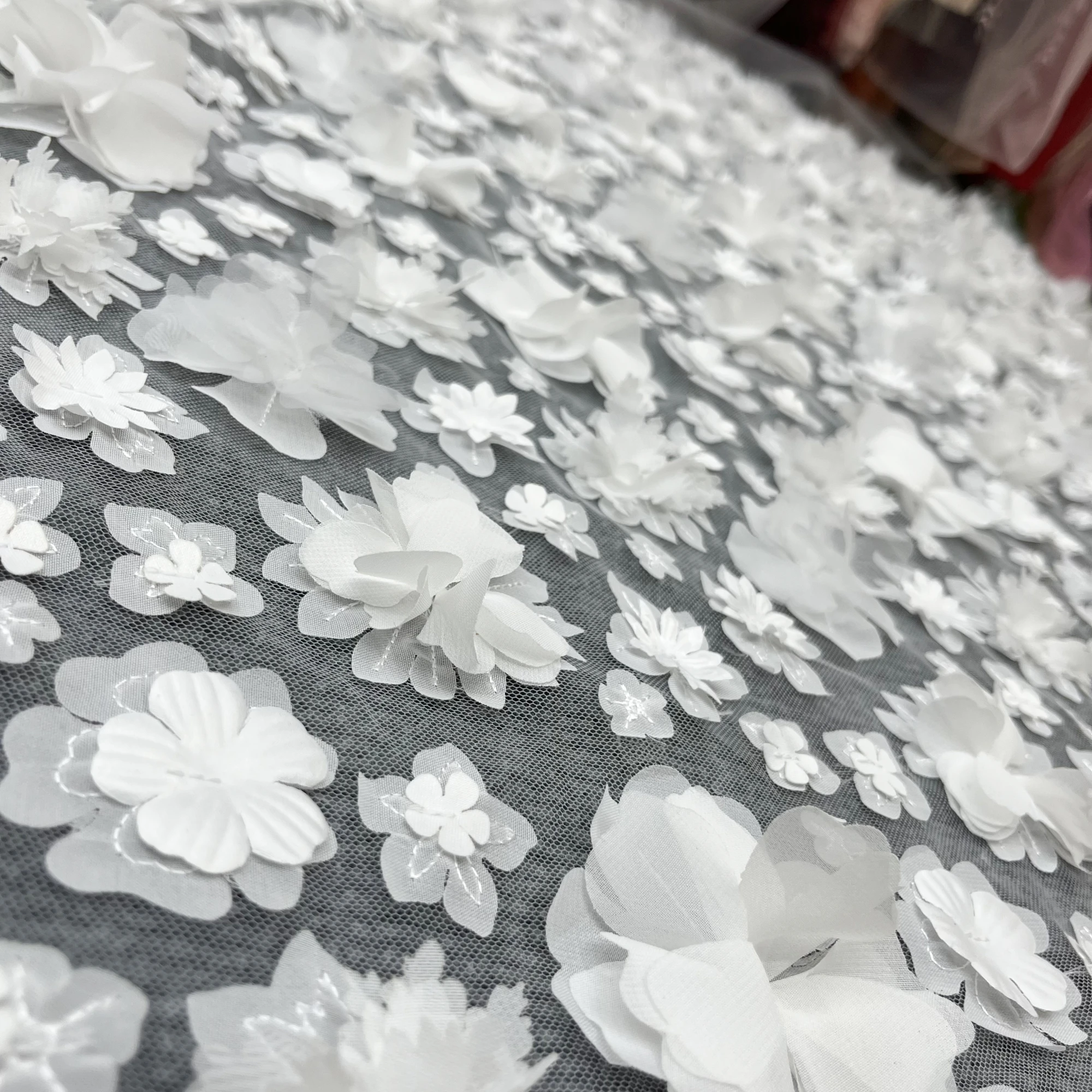 Handmade Three-Dimensional Flowers With a Different Design For Wedding Dress Lace Fabric Home Decorations Curtain Accessories