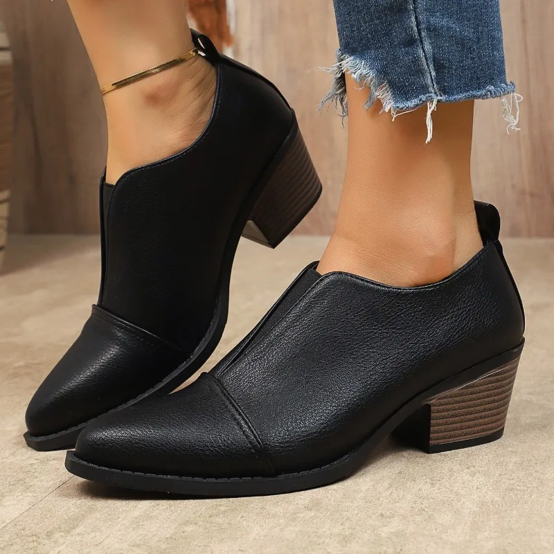 

Leather Shoes for Women British Style Women Boots Fashion Pointed Toe High Heels Designer High Quality Chelsea Boots Large Size