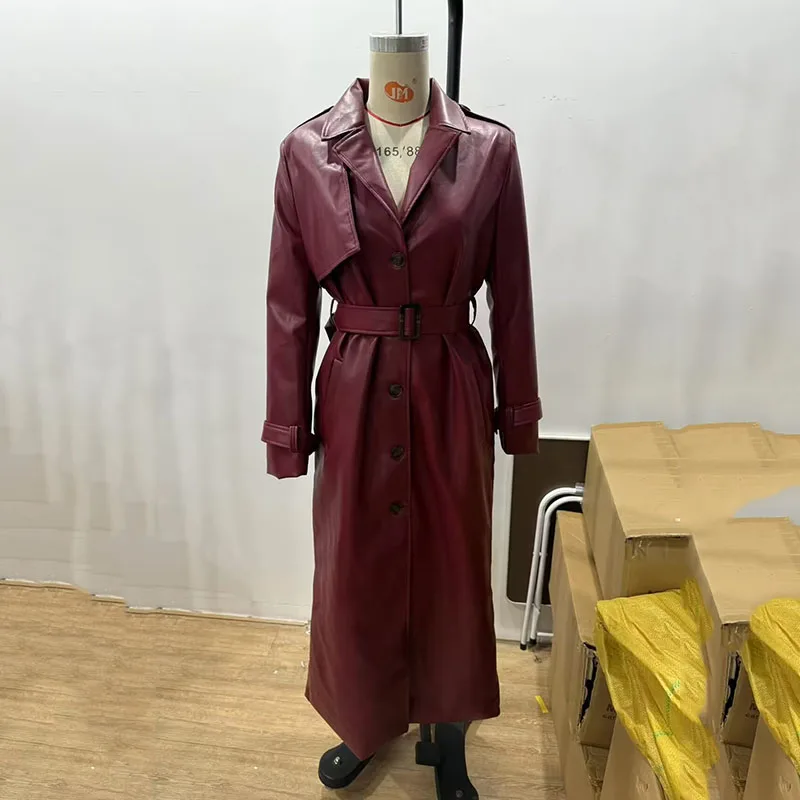 Chaqueta de cuero marrón Vintage para mujer, abrigo de cuero de cintura alta con hombros acolchados y solapa con cinturón, abrigos cortos de moda de otoño 2025 para mujer