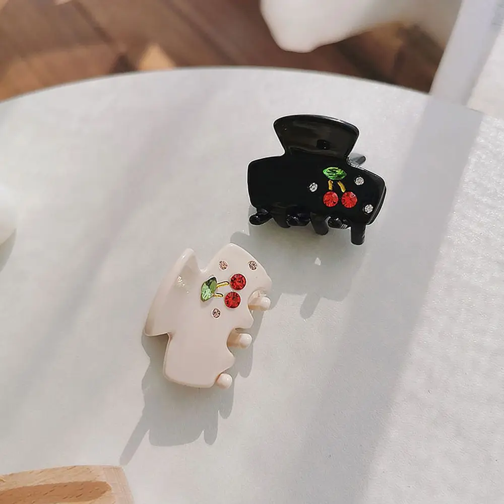

Sweet Hair Accessories Acrylic Korean Women Hairpin Cherry Hair Clip Hair Claws Headwear