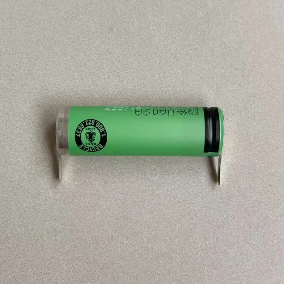 14500 3.7V 680mAh, flat head, lithium battery starting from 10 pieces