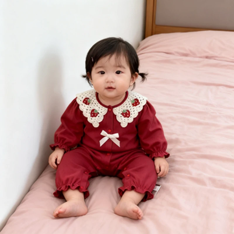 

Christmas Newborn Baby Autumn Bodysuit 0-3 years old Girls Infant Romper Strawberry Bow Bodysuit Onepiece Sweet Baby Clothing