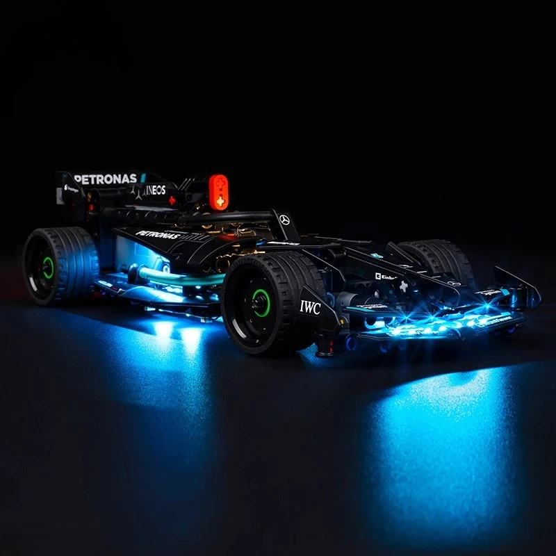 

Комплект светодиодного освещения подходит для LEGO Technic Mercedes AMG F1 W14 E Performance Pull Back 42165 (не включая строительные блоки)