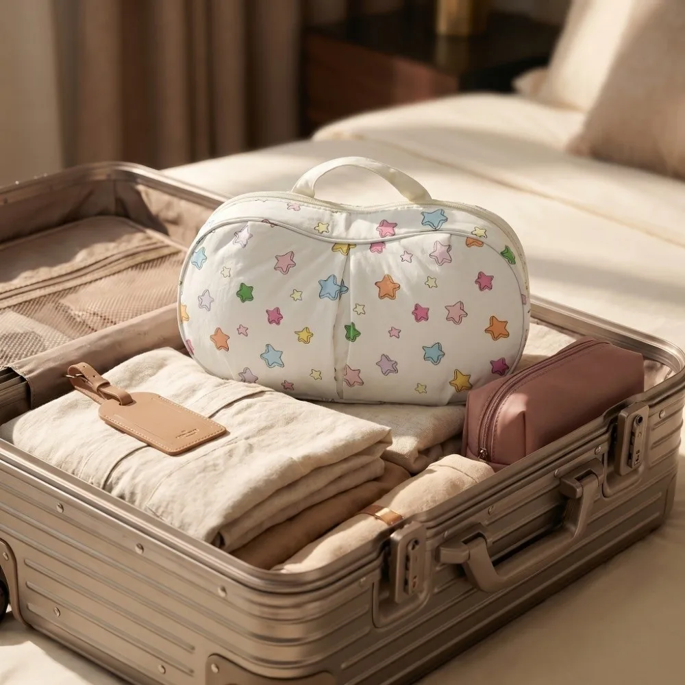 

Handheld Underwear Storage Bag Multiple Compartments Folding Bra Storage Bag with Zipper Breathable Underwear Packing Cube