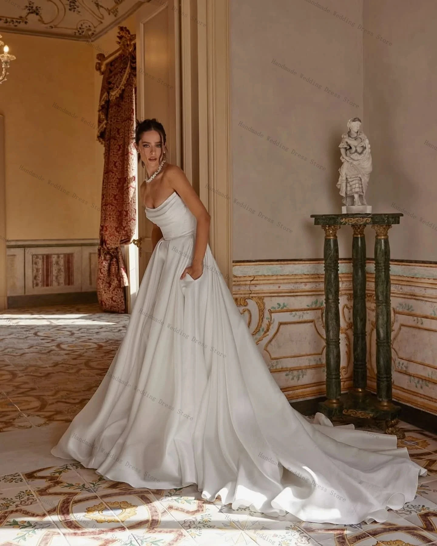 Robe de mariée ligne A blanche pour femmes, Sexy, sans bretelles, sans manches, en Satin, Robe de soirée personnalisée, style Boho, Robe de jardin, dos à lacets