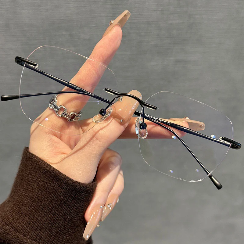 نظارات قصر النظر بإطار من التيتانيوم بدون حدود من OKH للرجال والنساء، نظارات طبية مخصصة