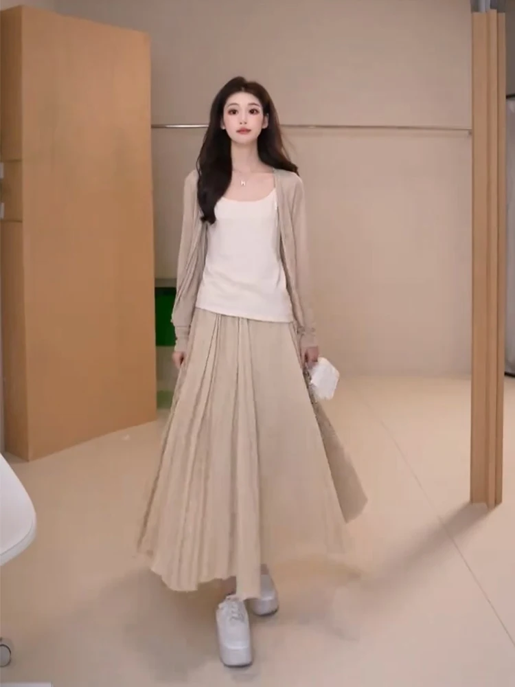 

Spring 2026 Faionable Korean Sle Slimming Versatile Anti-Aging Early Spring Clothing Set High-End Feel Tee-Piece Set