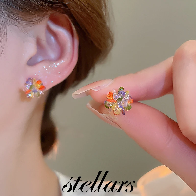 

Silver Needle Colorful Flower Crystal Woven Studs Fresh Temperament Luxury High-End Unique Design Niche Ear Accessories